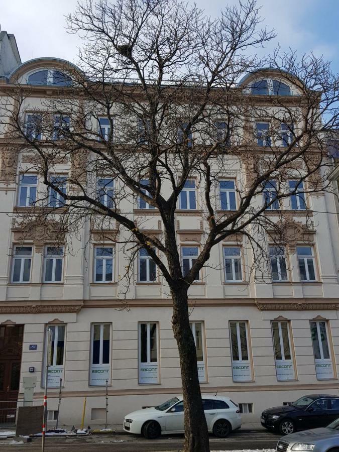 4 Beds And More Vienna Apartments - Contactless Check-In エクステリア 写真