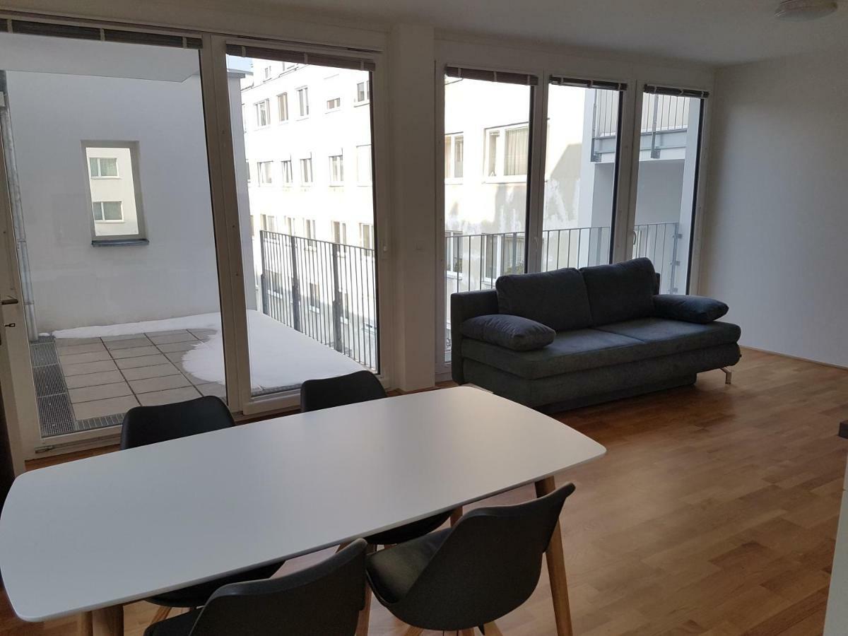 4 Beds And More Vienna Apartments - Contactless Check-In エクステリア 写真