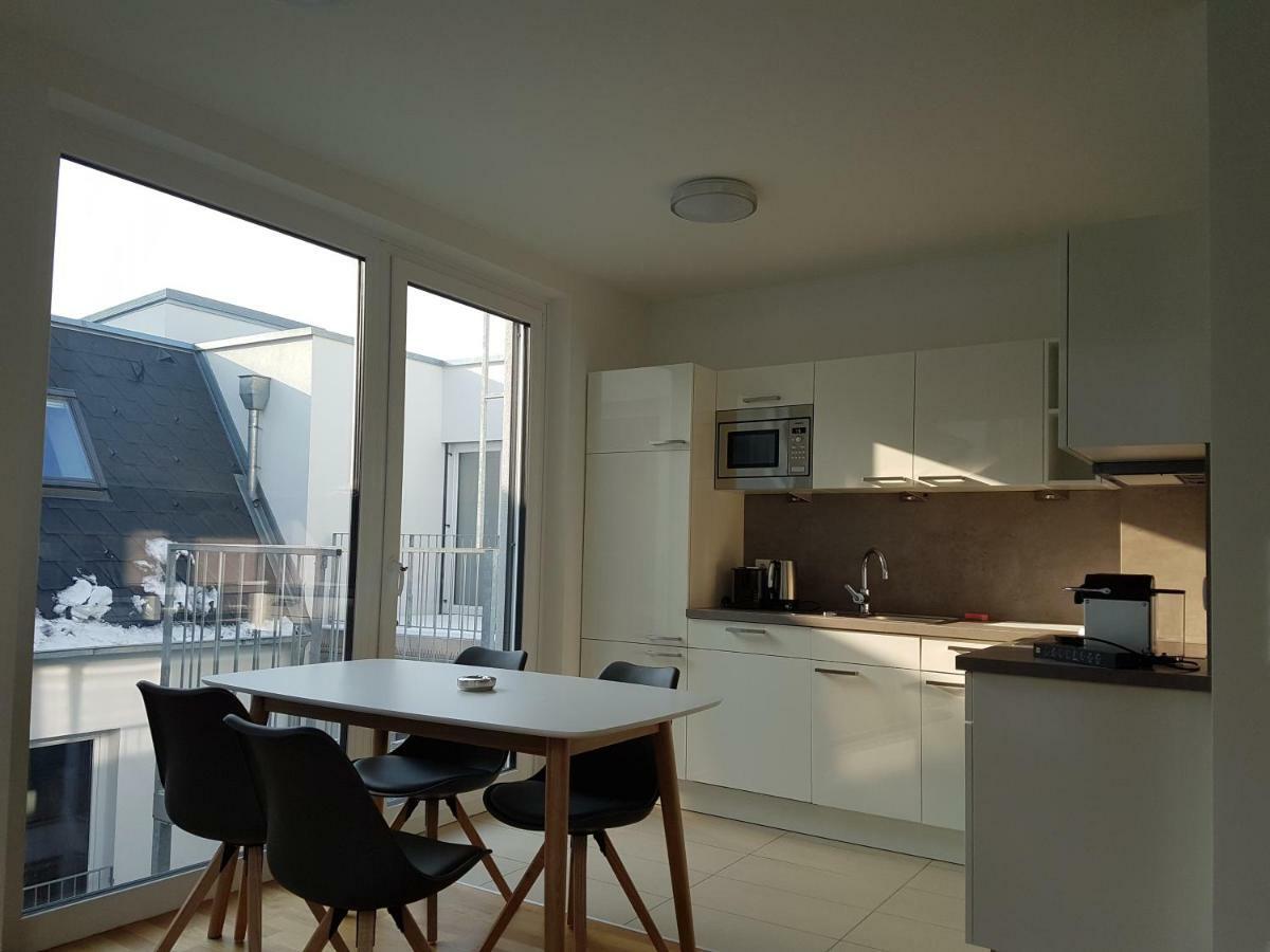 4 Beds And More Vienna Apartments - Contactless Check-In エクステリア 写真