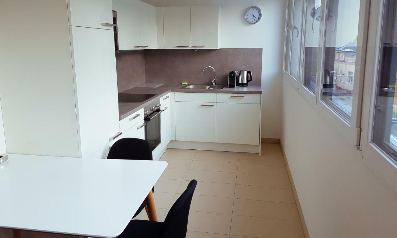 4 Beds And More Vienna Apartments - Contactless Check-In エクステリア 写真
