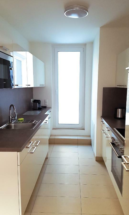 4 Beds And More Vienna Apartments - Contactless Check-In エクステリア 写真